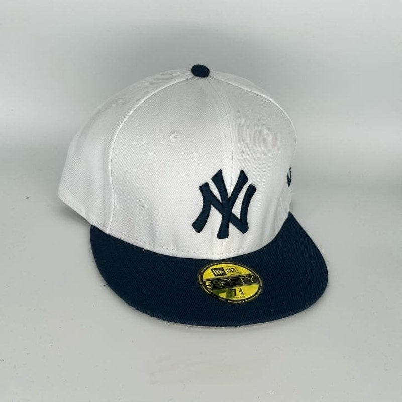 White Black New York Yankees New Era MLB 59Fifty Fitted Hat
