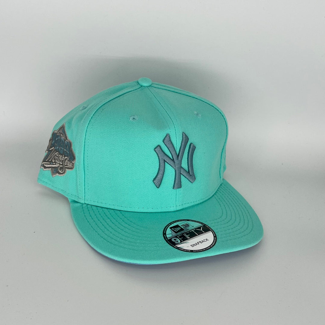 Blue New York Yankees 1999 World Series Side Patch New Era MLB 9Fifty Snapback Hat