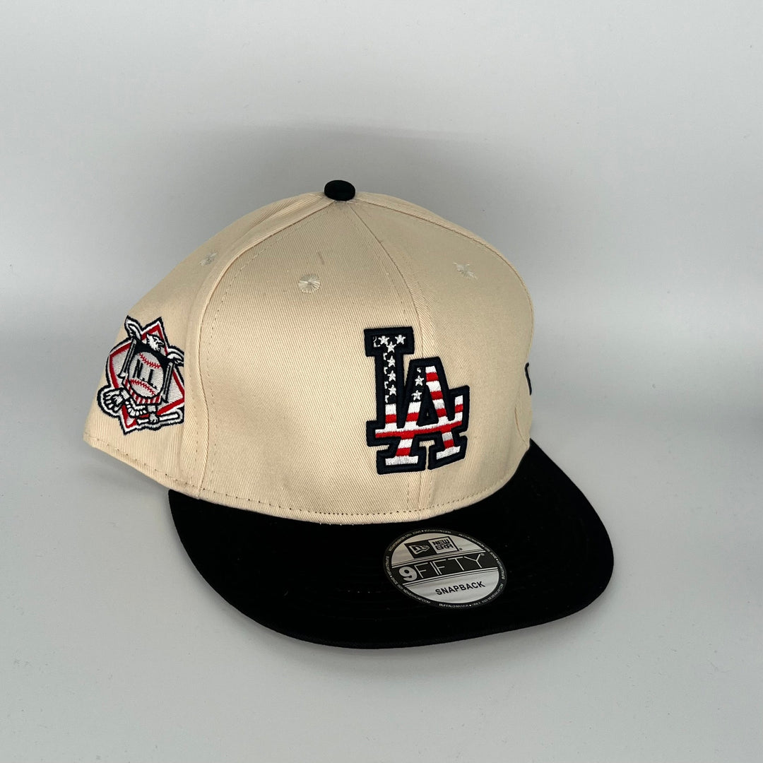 Khaki Black Los Angeles Dodgers N.L. Side Patch New Era MLB 9Fifty Snapback Hat