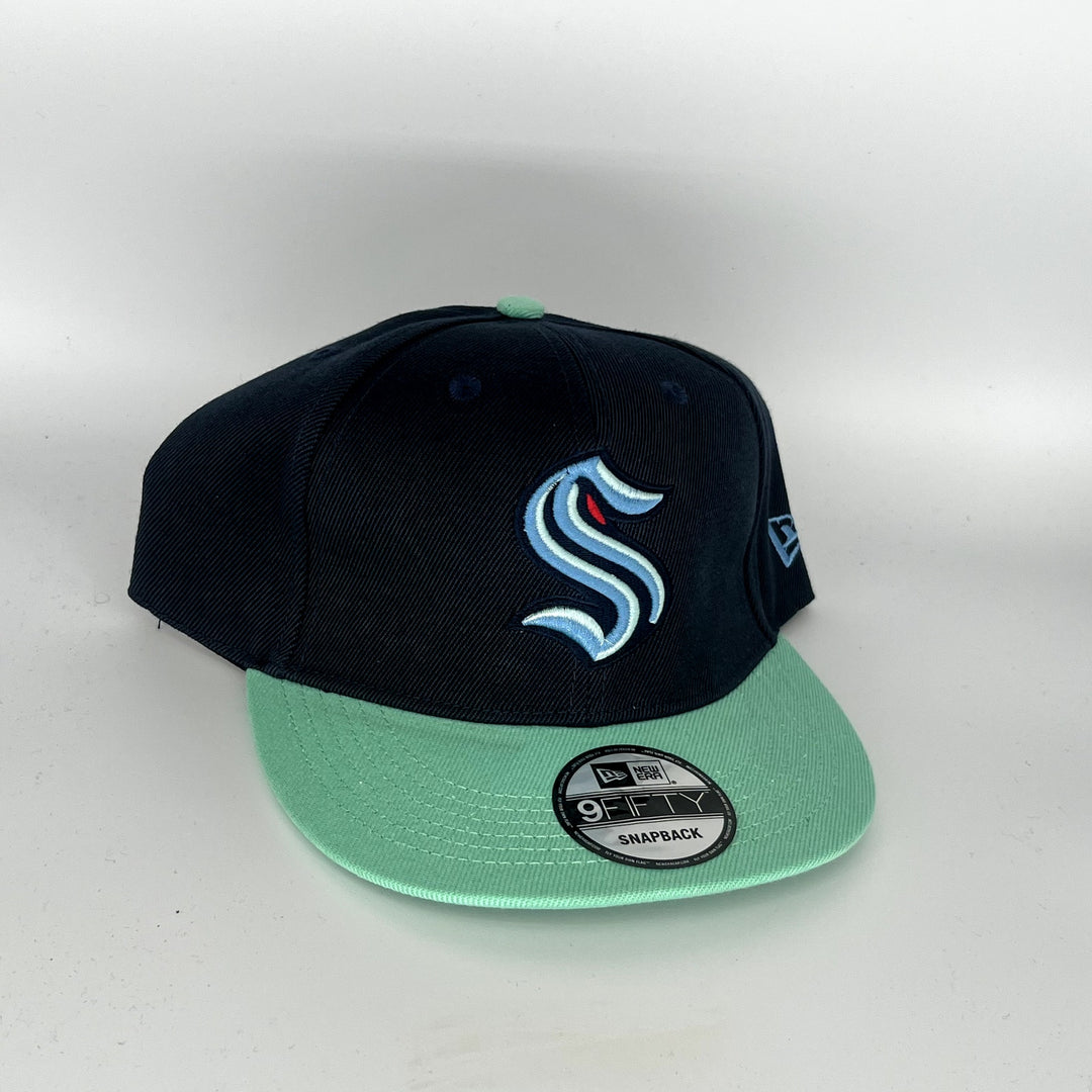 Black Green Seattle Kraken New Era NHL 9Fifty Snapback Hat