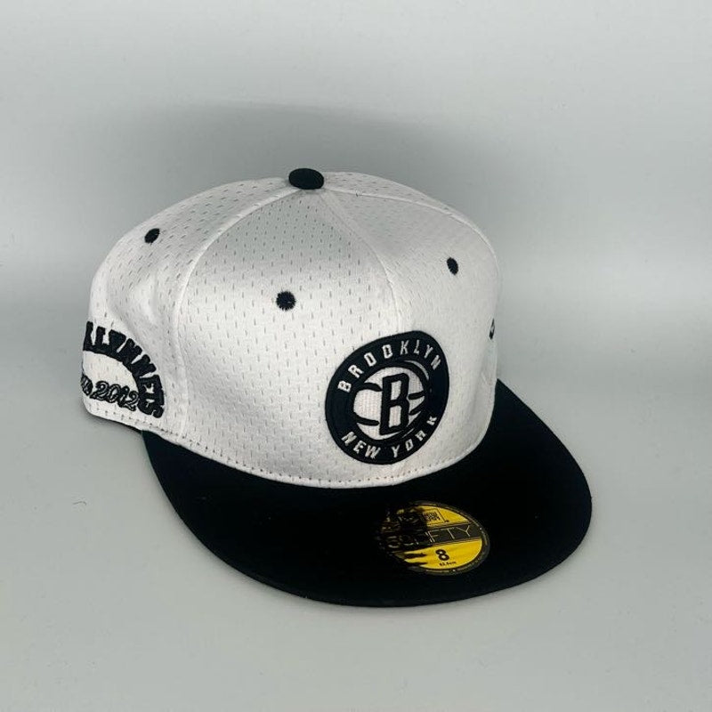 White Black White Brooklyn Nets New Era NBA 59Fifty Fitted Hat