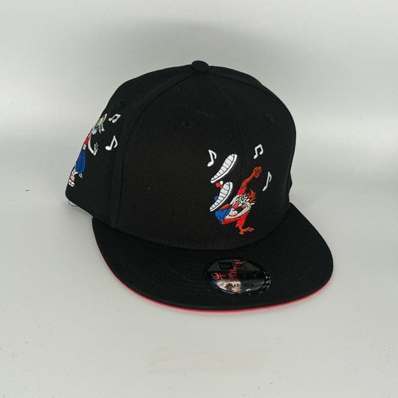 Black Looney Tunes New Era MLB 59Fifty Snapback Hat
