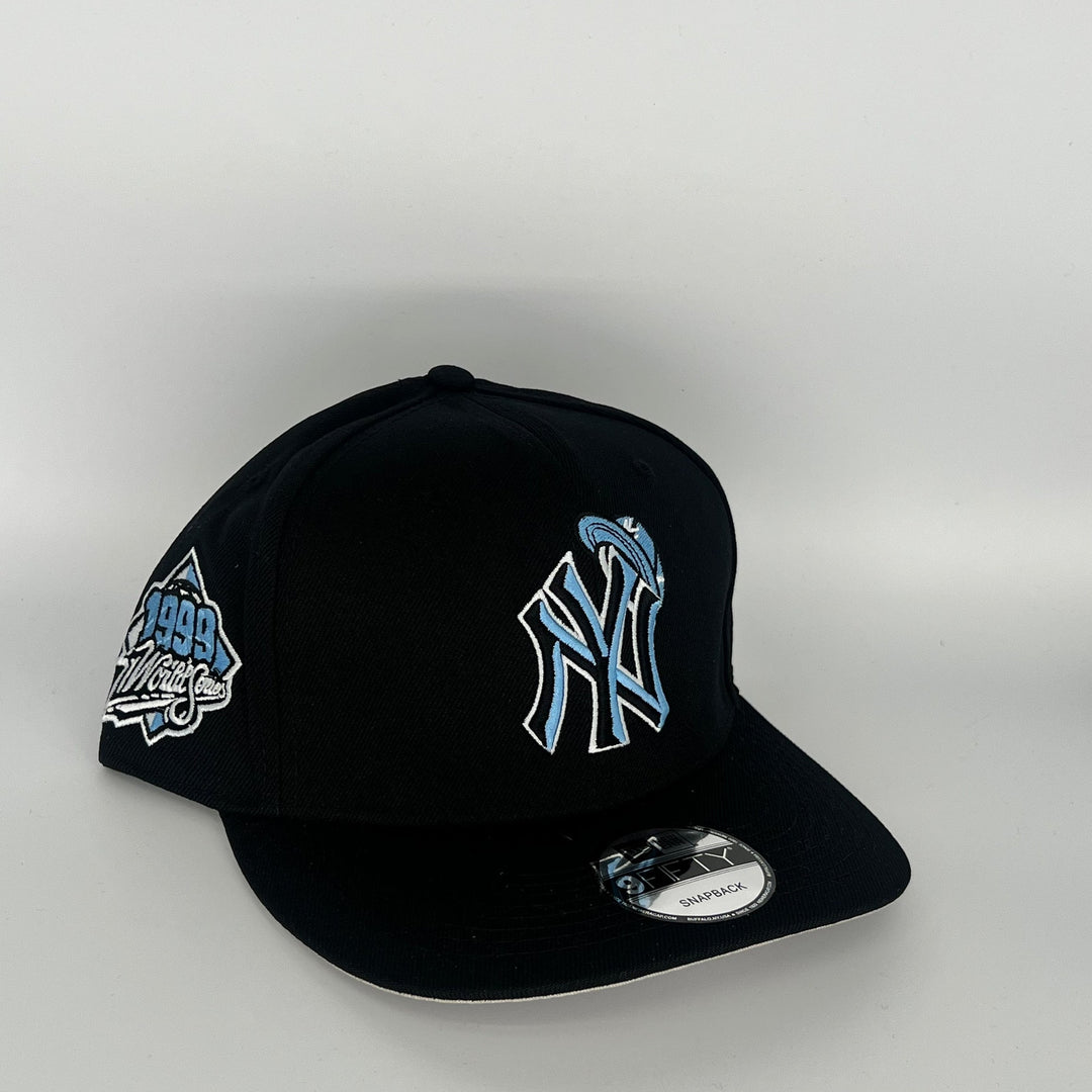 Black New York Yankees 1999 World Series Side Patch New Era MLB 9Fifty Snapback Hat