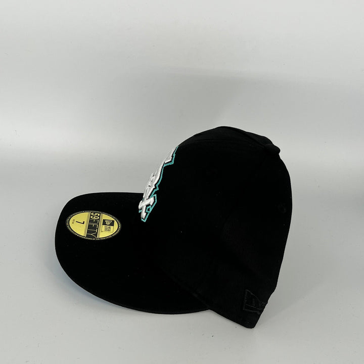 Black Chicago White Sox 2005 World Series Side Patch New Era MLB 59Fifty Fitted Hat