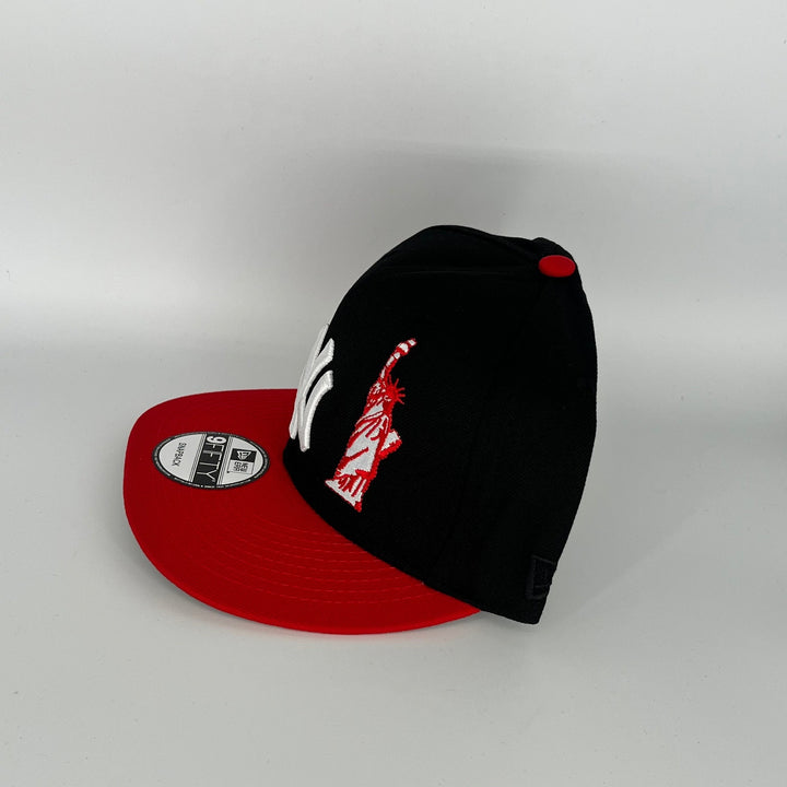 Black Red New York Yankees NY Stadium Subway Series Side Patch New Era MLB 9Fifty Snapback Hat