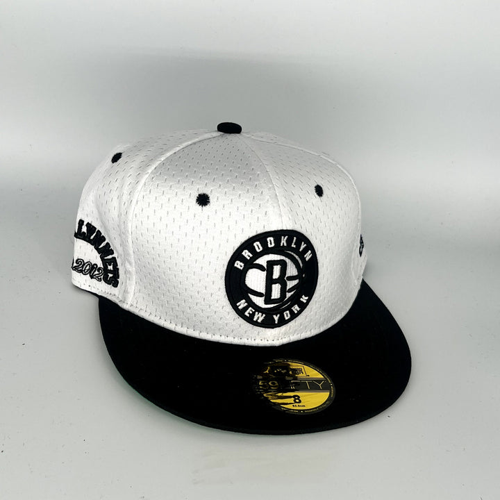 White Black Brooklyn Nets New Era NBA 59Fifty Fitted Hat