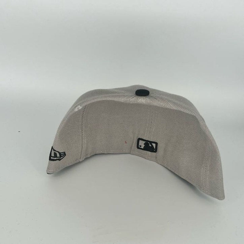 Gray Black Chicago White Sox New Era MLB 59Fifty Fitted Hat