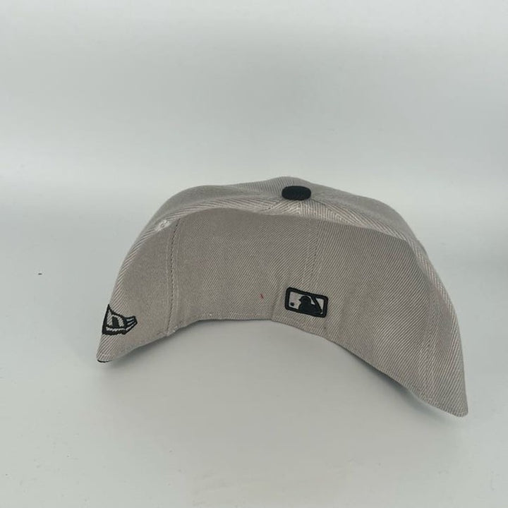 Gray Black Chicago White Sox New Era MLB 59Fifty Fitted Hat