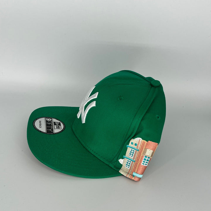 Green New York Yankees Statue of Liberty Side Patch New Era MLB 9Fifty Snapback Hat