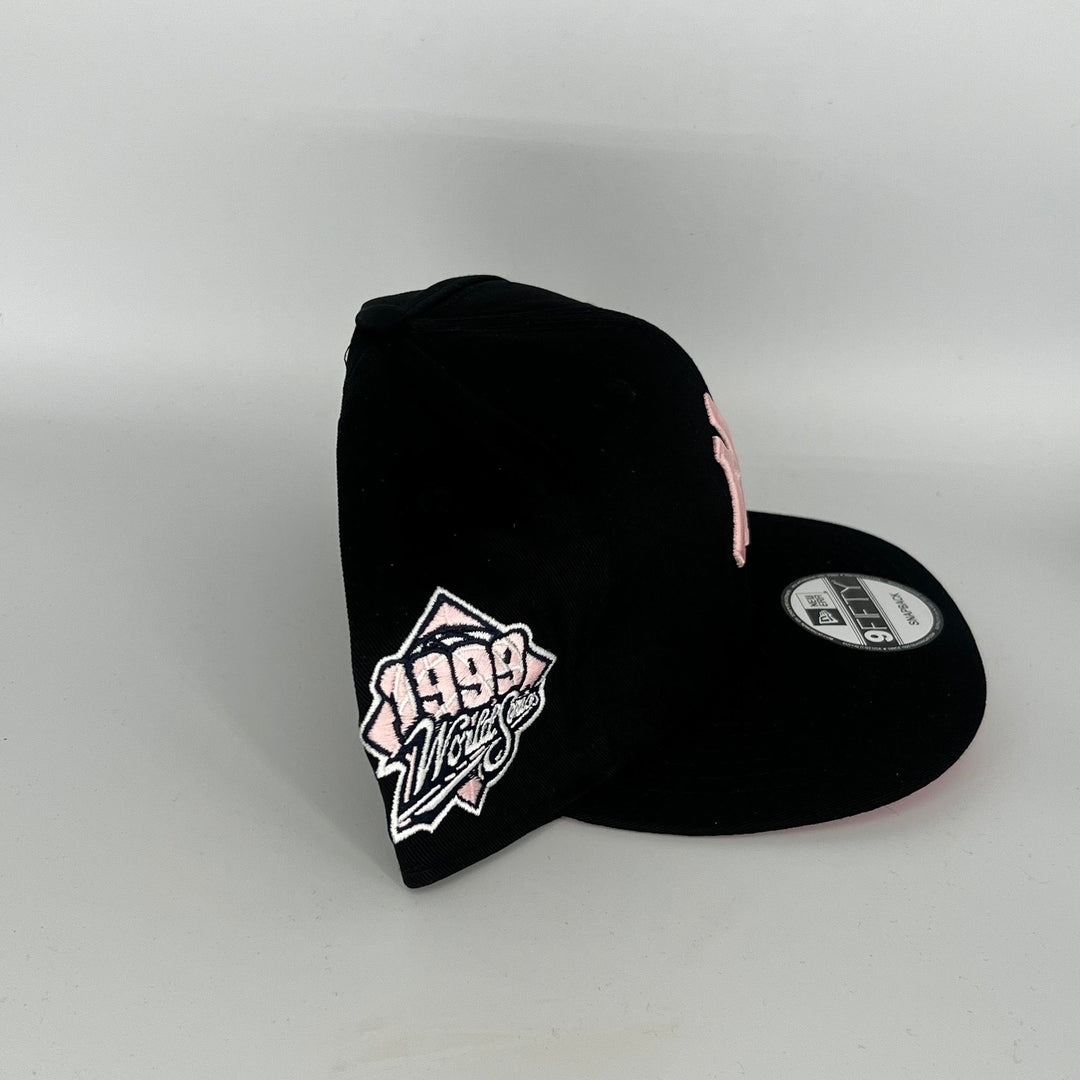 Black New York Yankees 1999 World Series Side Patch New Era MLB 9Fifty Snapback Hat