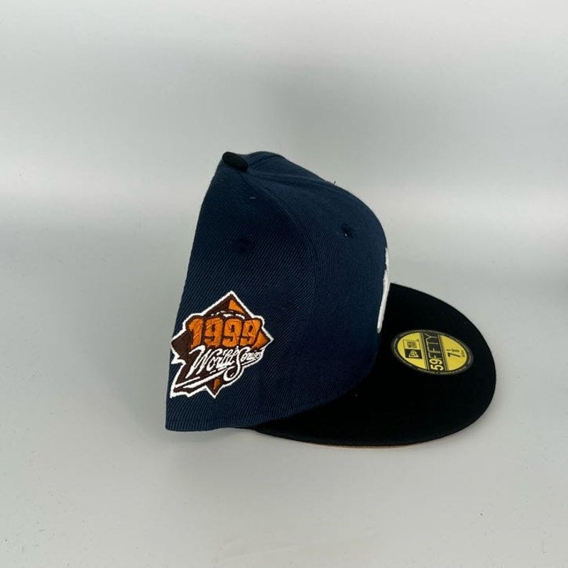 Black New York Yankees New Era MLB 59Fifty Fitted Hat