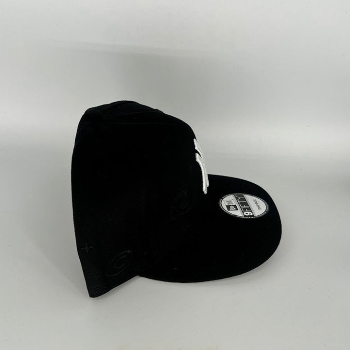 Black New York Yankees Globe Patch New Era MLB 9Fifty Snapback Hat