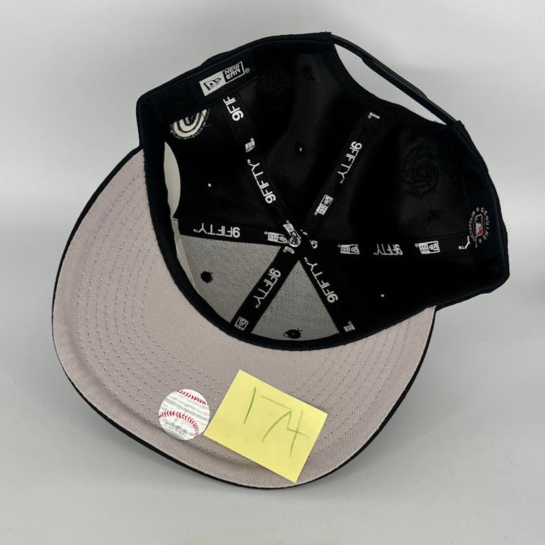 Black New York Yankees Globe Patch New Era MLB 9Fifty Snapback Hat