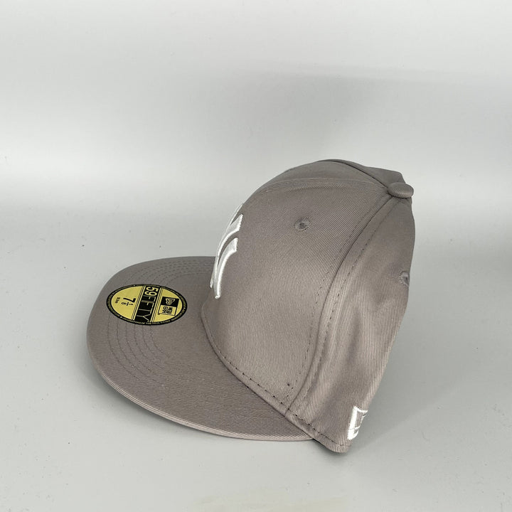 Gray New York Yankees New Era MLB 59Fifty Fitted Hat