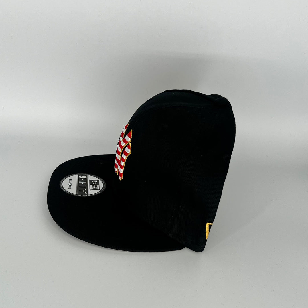 Black New York Yankees USA Side Patch New Era MLB 9Fifty Snapback Hat