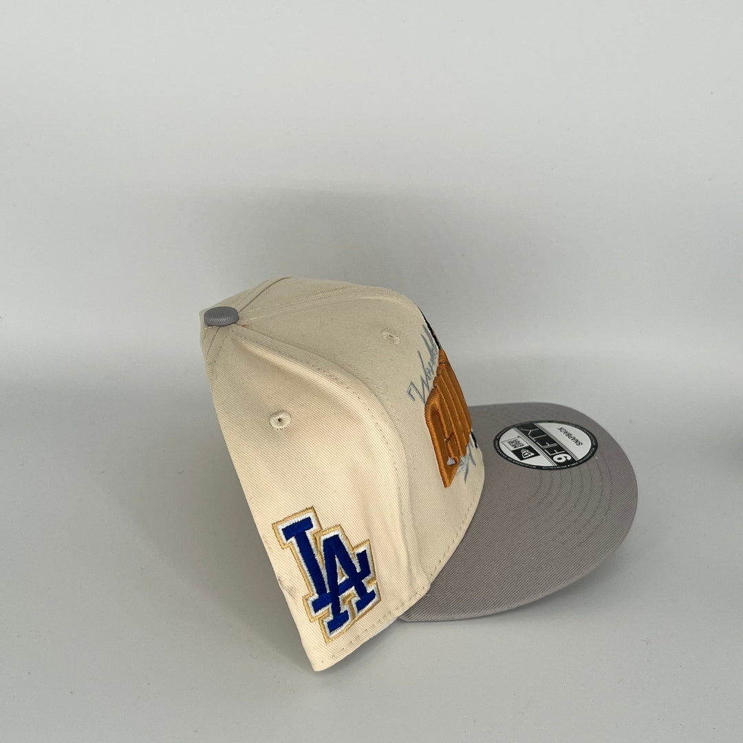 White/Grey Los Angeles Dodgers 2024 Series World Champions LA Side Patch New Era MLB 9Fifty Snapback Hat