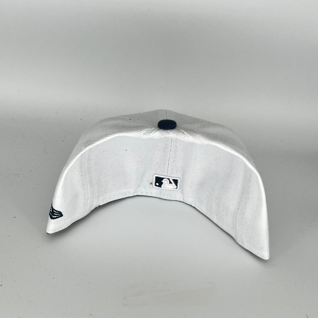 White Black New York Yankees New Era MLB 59Fifty Fitted Hat