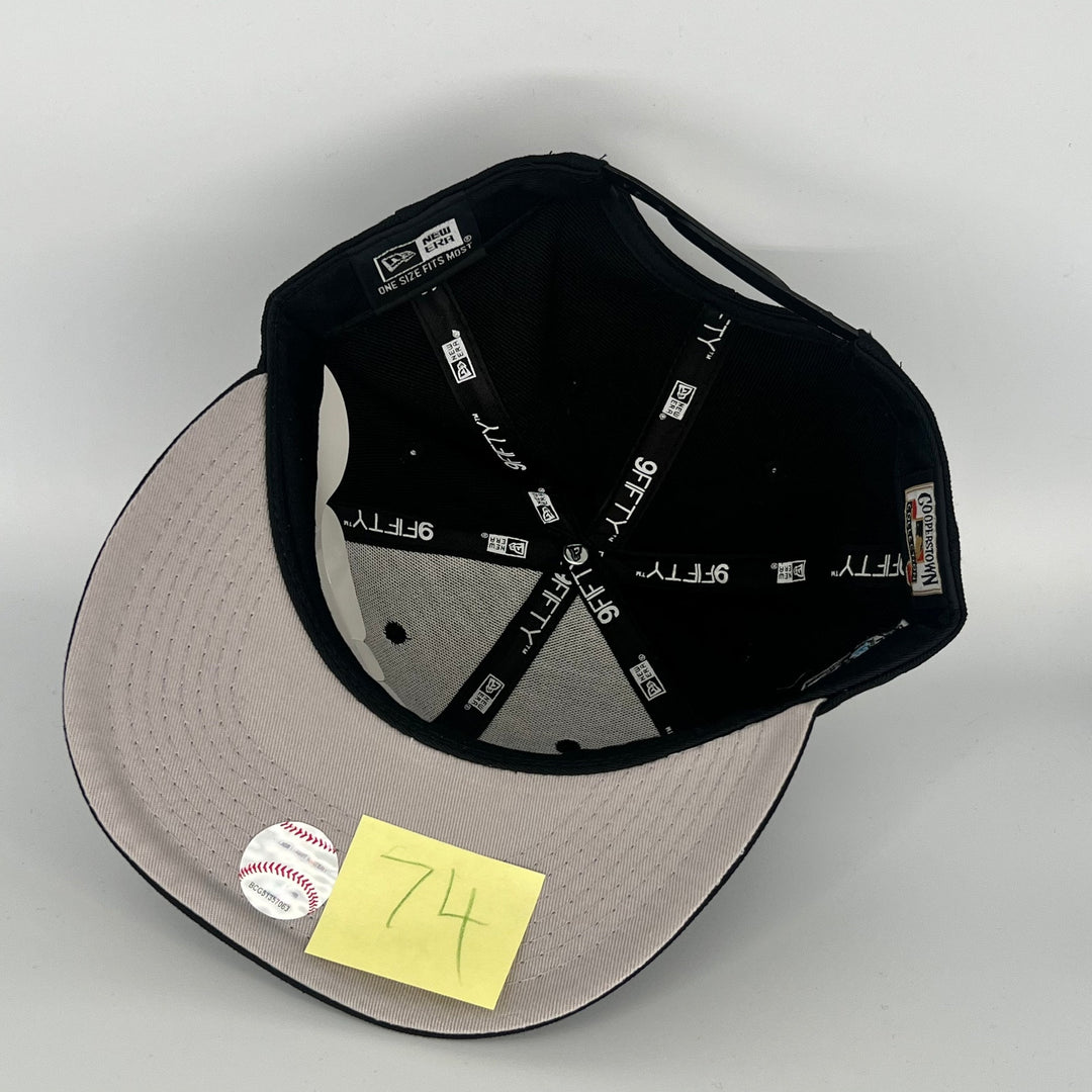 Black New York Yankees 1999 World Series Side Patch New Era MLB 9Fifty Snapback Hat