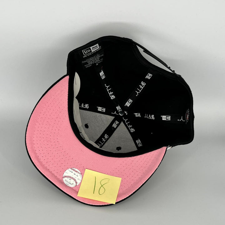 Black Atlanta Braves Cherub Bow & Arrow Side Patch New Era MLB 9Fifty Snapback Hat