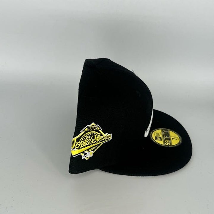 Black Atlanta Braves New Era MLB 59Fifty Fitted Hat