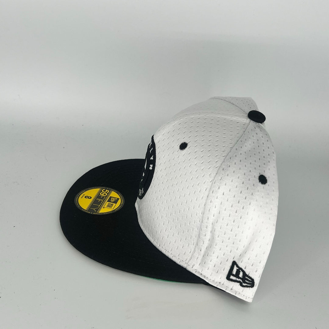 White Black Brooklyn Nets New Era NBA 59Fifty Fitted Hat