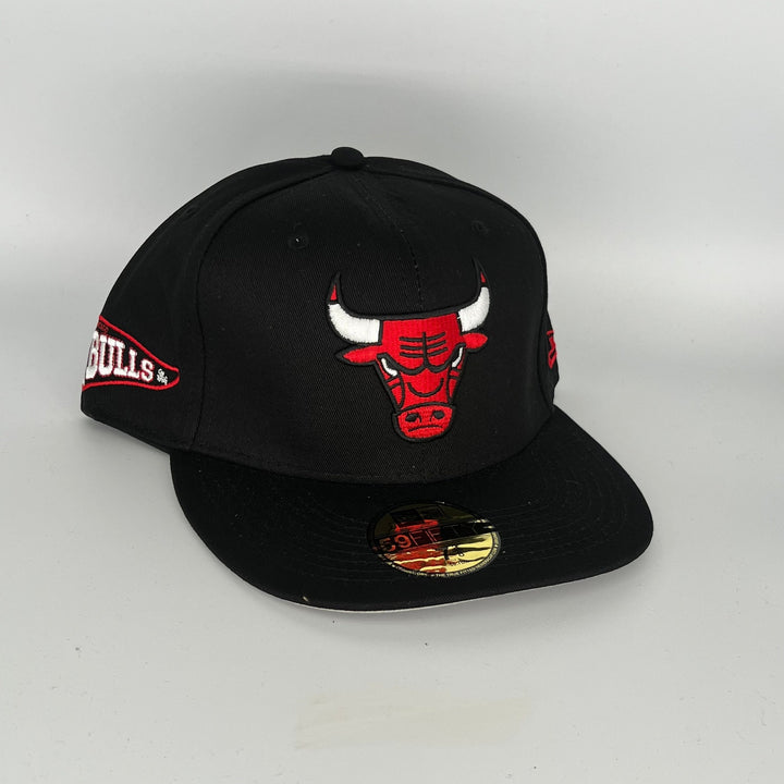 Chicago Bulls Bulls Side Patch New Era NBA 59Fifty Fitted Hat