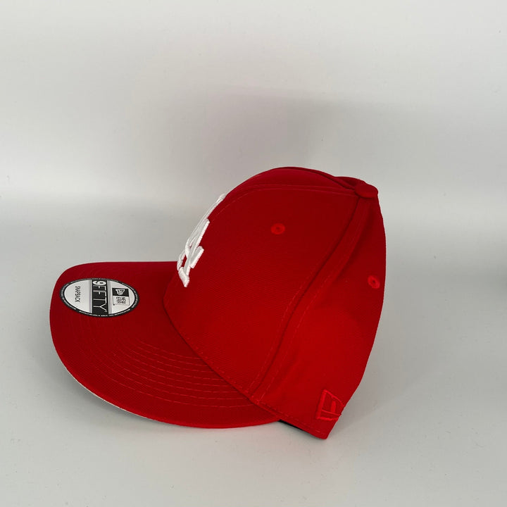Red Los Angeles Dodgers 2024 World Series Champions Side Patch New Era MLB 9Fifty Snapback Hat