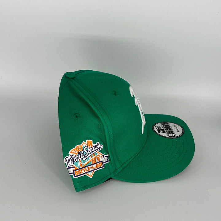 Green Athletics 1999 World Series Battle of The Day Side Patch New Era MLB 9Fifty Snapback Hat