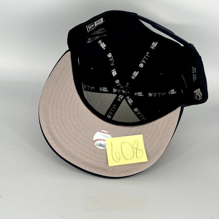 Black New York Yankees New Era MLB 9Fifty Snapback Hat