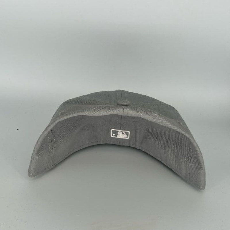 Gray New York Yankees New Era MLB 59Fifty Fitted Hat