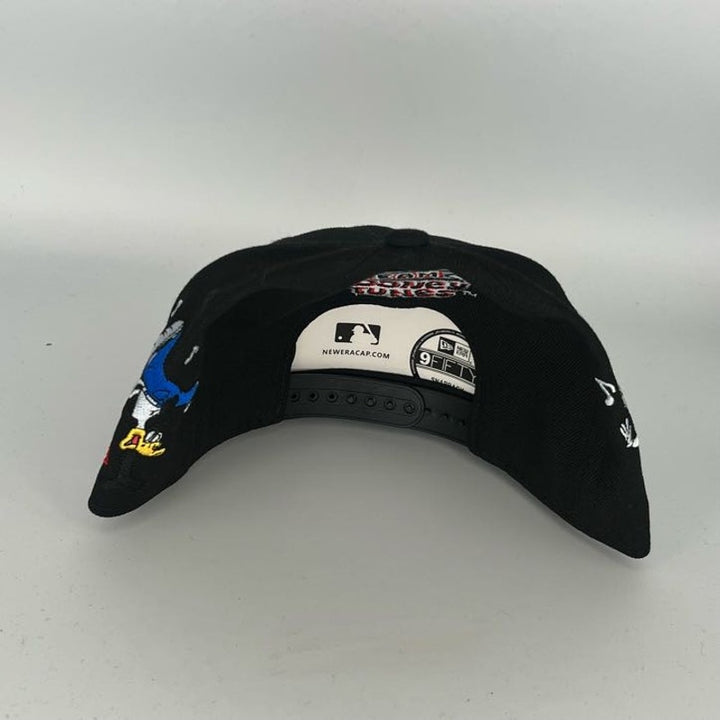 Black Looney Tunes New Era MLB 59Fifty Snapback Hat