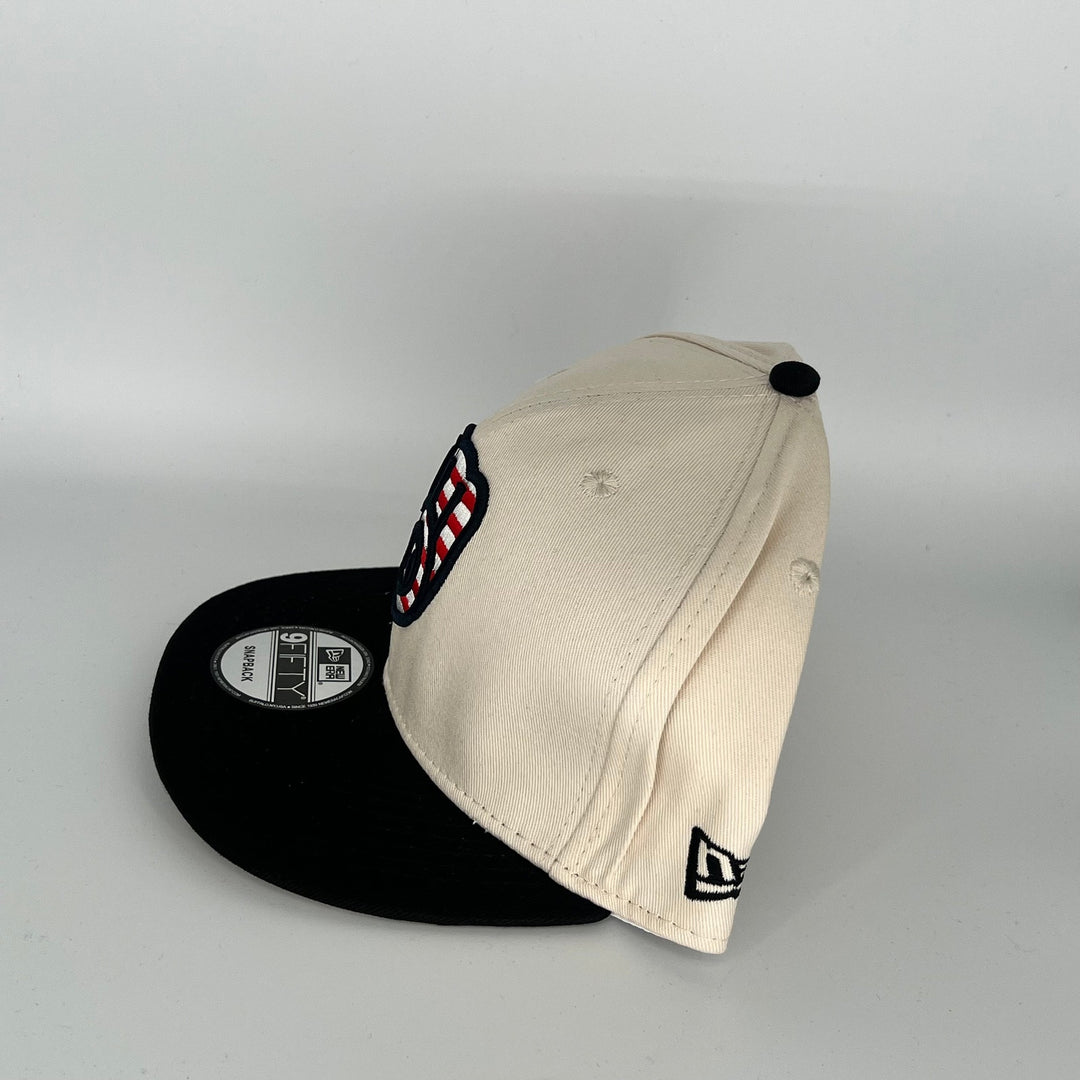 White Black Milwaukee Brewers N.L. Side Patch New Era MLB 9Fifty Snapback Hat
