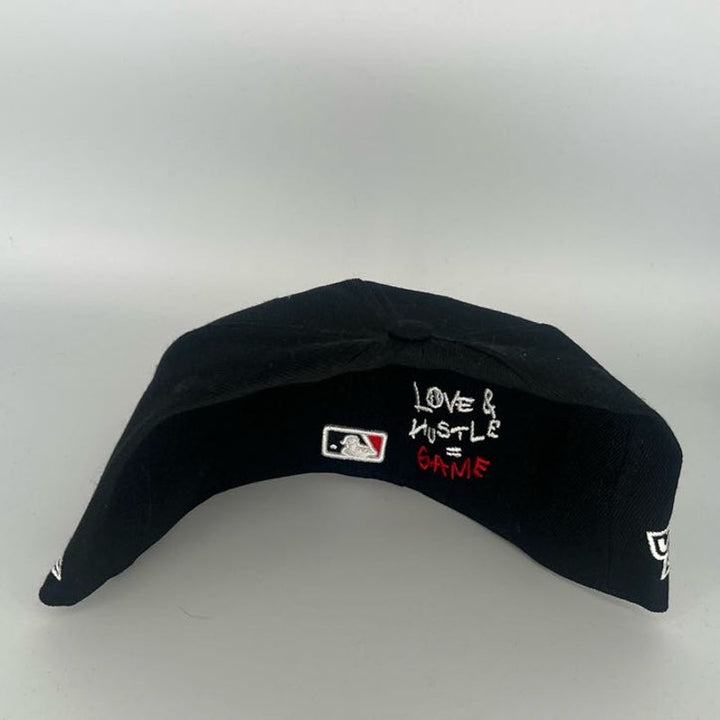 Size 8 Black Boston Red Sox New Era MLB 59Fifty Fitted Hat