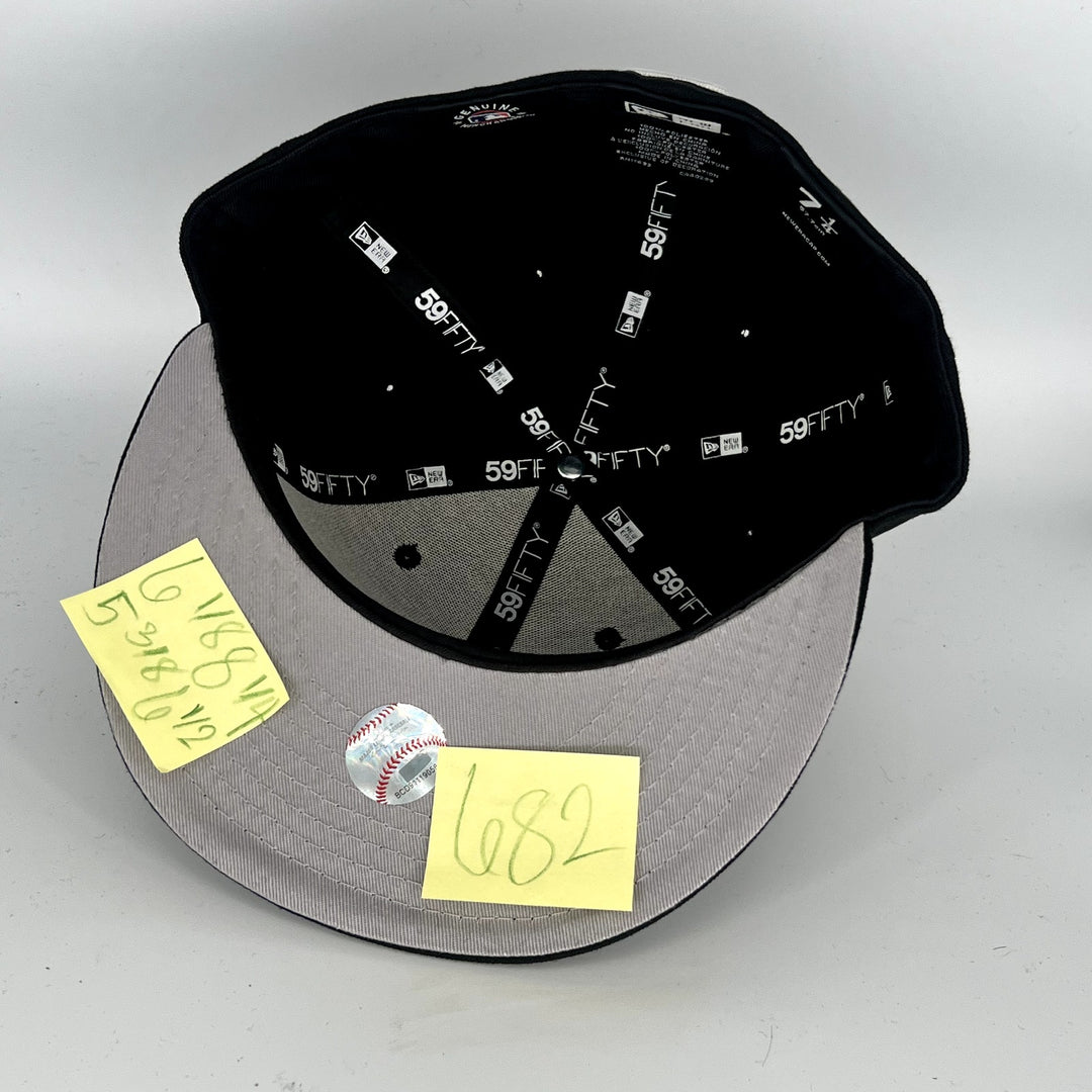 Black Boston Red Sox New Era MLB 59Fifty Fitted Hat