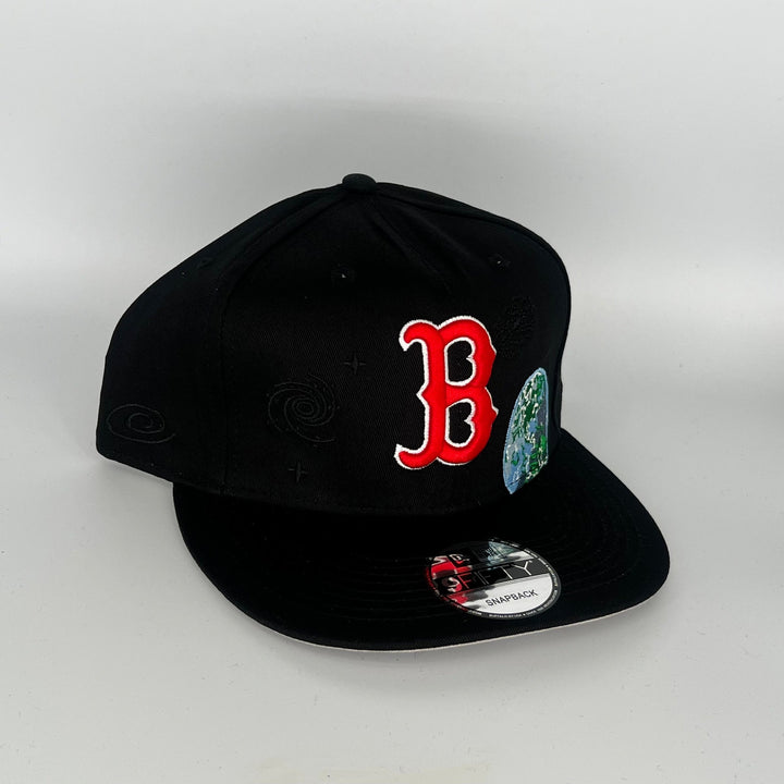 Black Boston Red Sox Globe Patch New Era MLB 9Fifty Snapback Hat