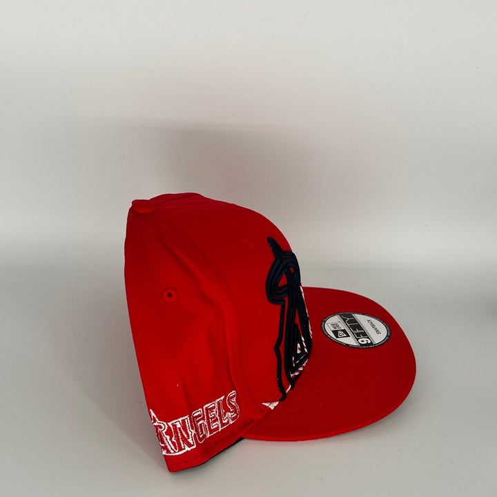 Red Los Angeles Angels Angels Side Patch New Era MLB 9Fifty Snapback Hat