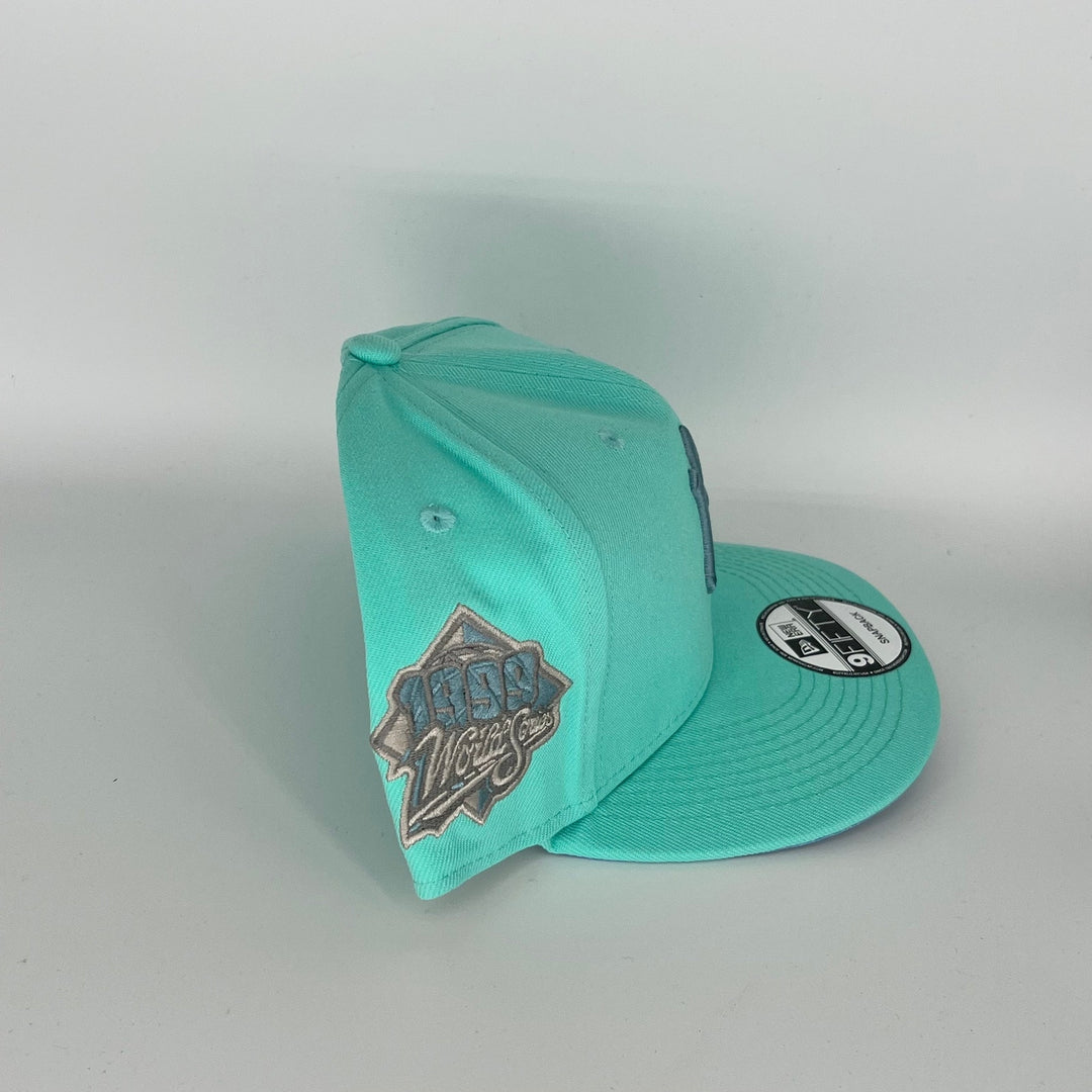 Blue New York Yankees 1999 World Series Side Patch New Era MLB 9Fifty Snapback Hat