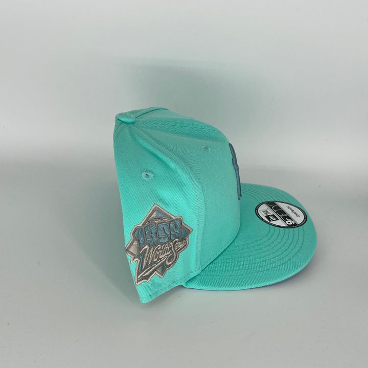 Blue New York Yankees 1999 World Series Side Patch New Era MLB 9Fifty Snapback Hat