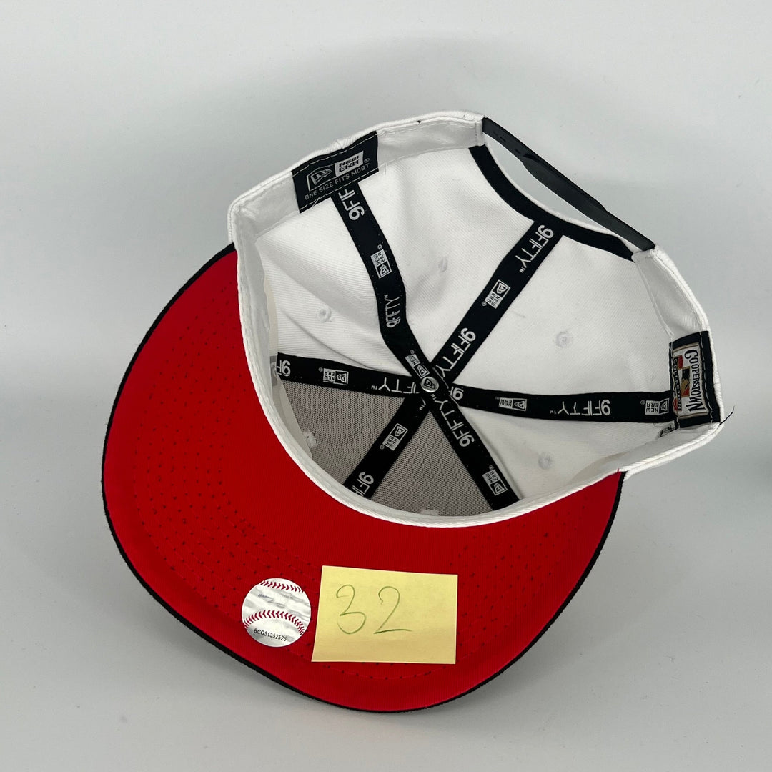 White/Black New York Yankees 1996 World Series Side Patch New Era MLB 9Fifty Snapback Hat