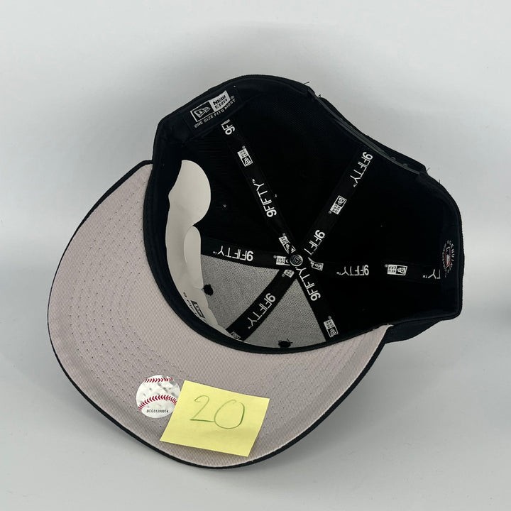 Black Los Angeles Dodgers LA Overlap New Era MLB 9Fifty Snapback Hat