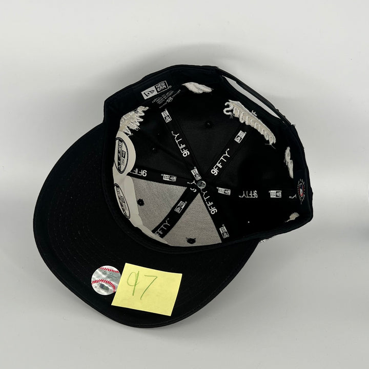 Black Sultanes de Monterrey Fantasmas Grises Side Patch MBL 9Fifty Snapback Hat