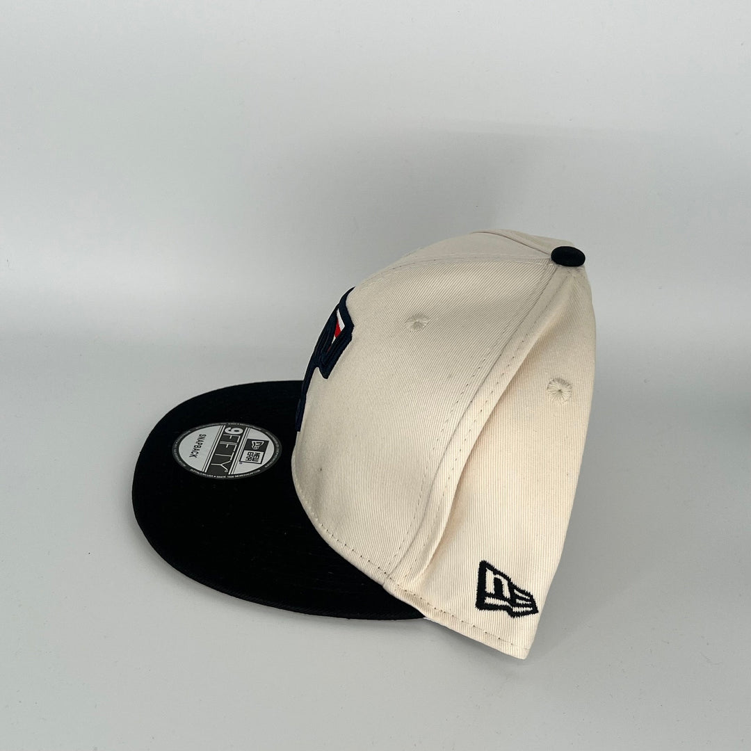 White Black Texas Rangers A.L. Side Patch New Era MLB 9Fifty Snapback Hat
