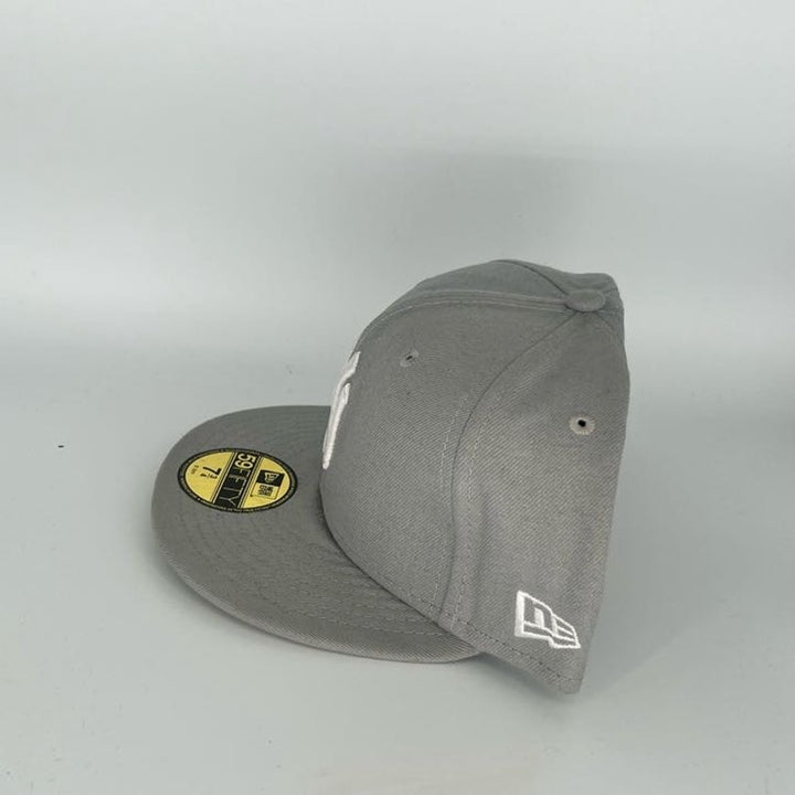 Gray New York Yankees New Era MLB 59Fifty Fitted Hat