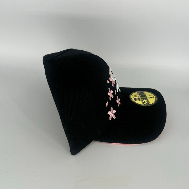 Black Flowery Chicago White Sox New Era MLB 59Fifty Fitted Hat