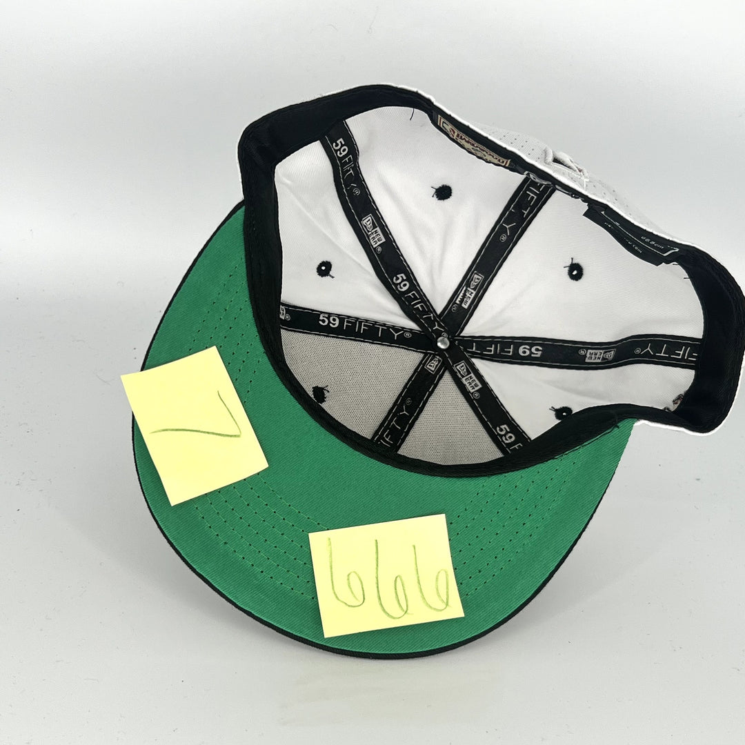 White Black Chicago Bulls New Era NBA 59Fifty Fitted Hat