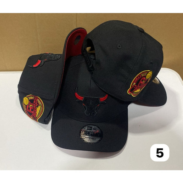 Black Chicago Bulls 6X Winners SP New Era NBA 9Fifty Snapback Hat