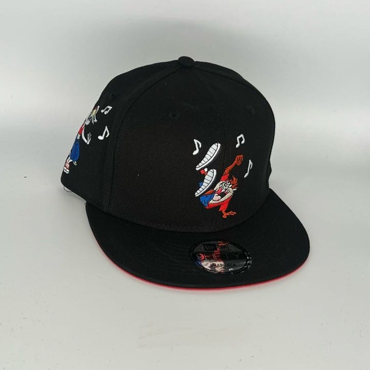 Black Looney Tunes New Era MLB 59Fifty Snapback Hat