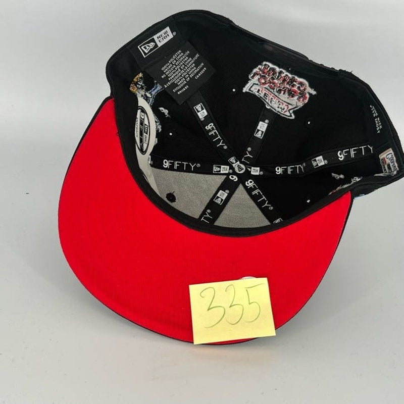 Black Looney Tunes New Era MLB 59Fifty Snapback Hat