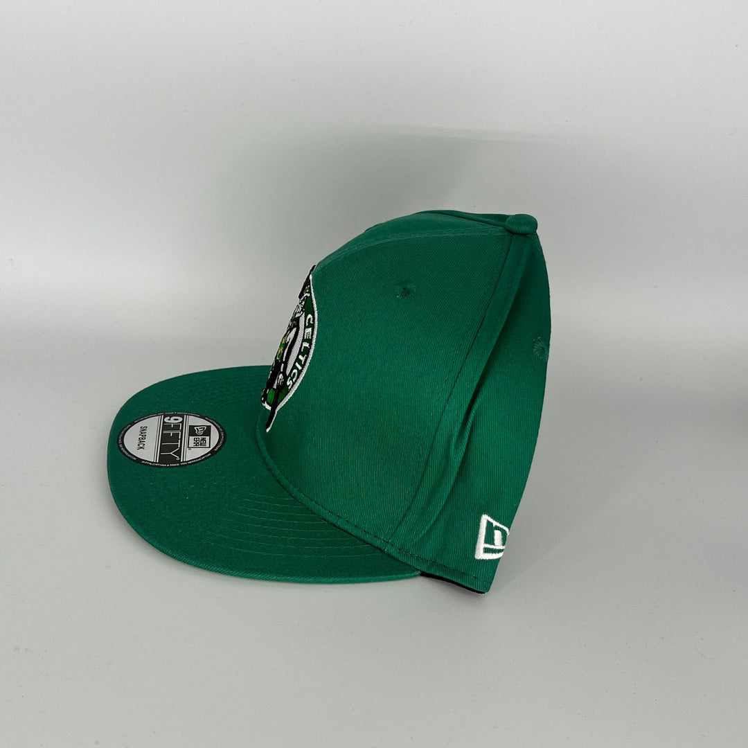 Green Boston Celtics 2024 NBA Champions Side Patch New Era NBA 9Fifty Snapback Hat