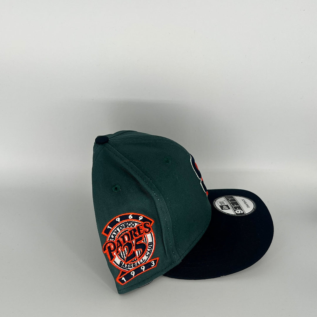 Green Black San Diego Padres 1969 San Diego Padres 25 Baseball Club 1993 Side Patch New Era MLB 9Fifty Snapback Hat